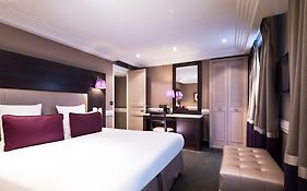 Elysees Hotel